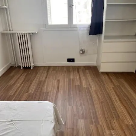Chambre Et Cuisine Separee باريس